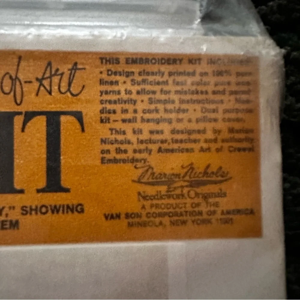 Marion Nichols Crewel Kit new #102